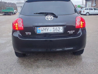 Toyota Auris foto 4