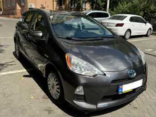 Toyota Prius c