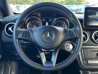 Mercedes CLA foto 12