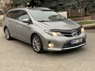 Toyota Auris foto 4