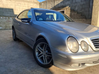 Mercedes CLK-Class foto 5