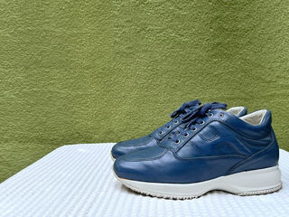 Philippe Model Paris, Hogan, Adidas, New Balance и др. Размер 39-40. Оригинал. В идеальном состоянии