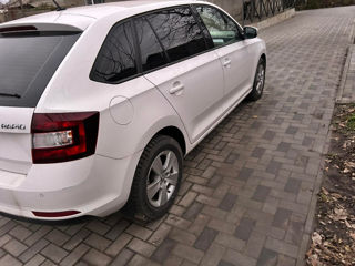 Skoda Rapid foto 4