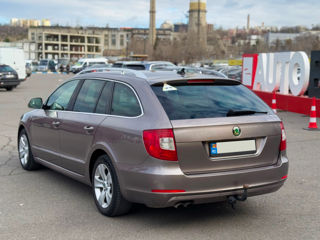 Skoda Superb foto 8