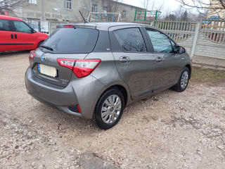 Toyota Yaris foto 4