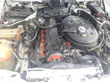 Mercedes Series (W124) foto 5