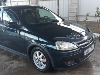 Opel Corsa foto 3