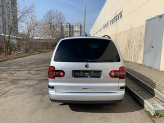 Volkswagen Sharan foto 4