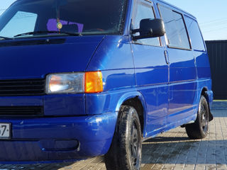 Volkswagen Transporter foto 4