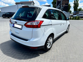 Ford Grand C-MAX foto 6