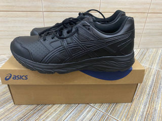 Asics, m. 42,5