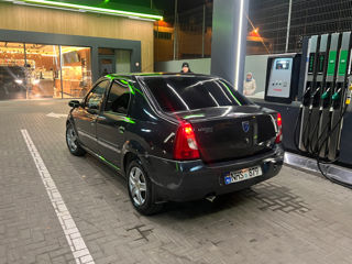 Dacia Logan foto 3