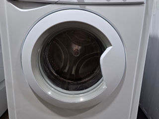 Indesit lucriaza bine foto 5