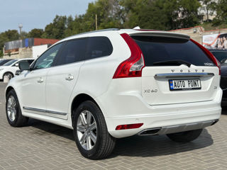 Volvo XC60 foto 4