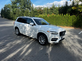 Volvo XC90 foto 1