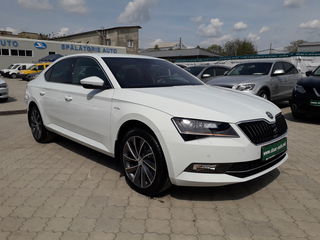 Skoda Superb foto 4