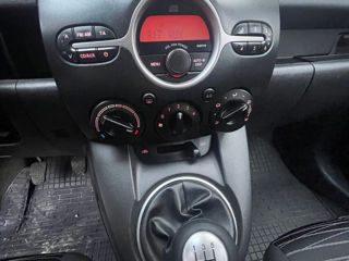 Mazda 2 foto 7