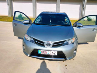 Toyota Auris foto 2