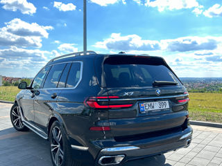 BMW X7 foto 2