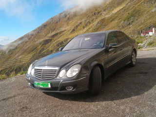 Mercedes E-Class foto 6