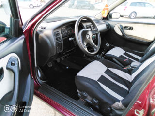 Nissan Primera foto 6