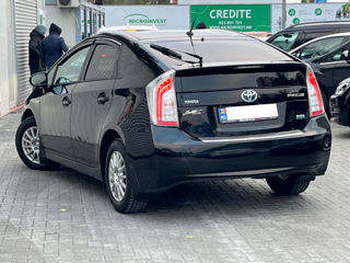 Toyota Prius foto 5