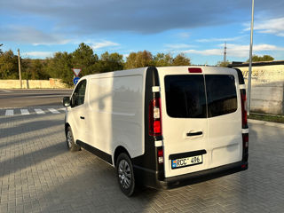 Opel Vivaro foto 3