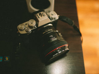 Canon ef 50mm f 1.2 L