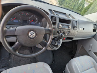 Volkswagen T5 foto 7