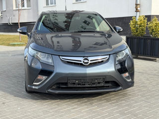 Opel Ampera foto 7