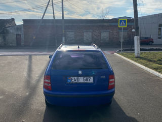 Skoda Fabia foto 4