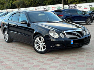 Mercedes E-Class foto 5