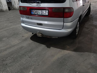 Ford Galaxy foto 4