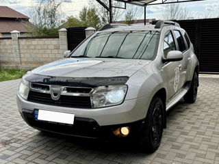 Dacia Duster foto 1