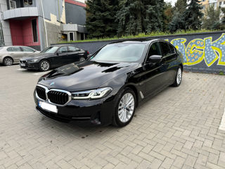 BMW 5 Series foto 1