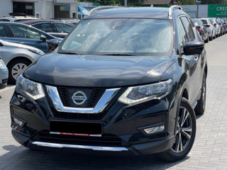 Nissan X-Trail foto 1