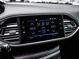 Peugeot 308 foto 13