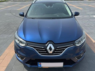 Renault Megane foto 2