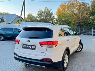 KIA Sorento foto 4