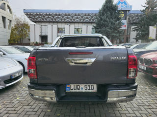 Toyota Hilux foto 4