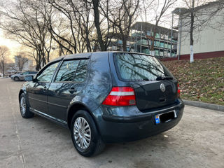 Volkswagen Golf foto 9