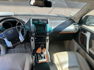 Toyota Land Cruiser Prado фото 4