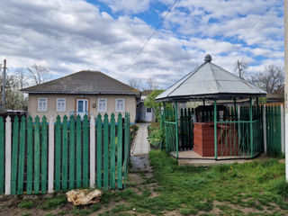 De vinzare casa in Pelinia/ Drochia Pret Negociabil foto 1