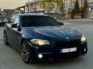 BMW 5 Series foto 2