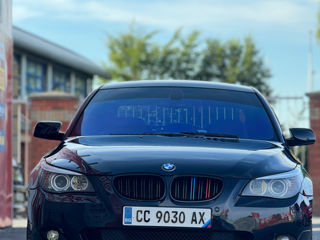 BMW 5 Series foto 8