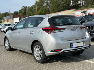 Toyota Auris foto 4