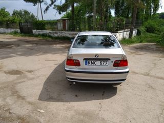 BMW 3 Series foto 6