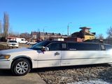 Lincoln Town Car foto 2