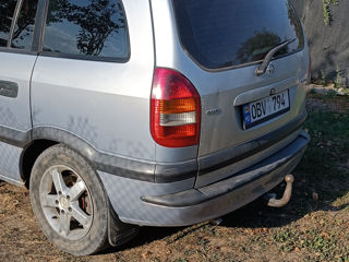 Opel Zafira foto 3