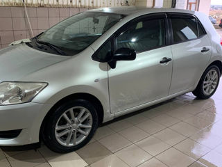 Toyota Auris foto 9